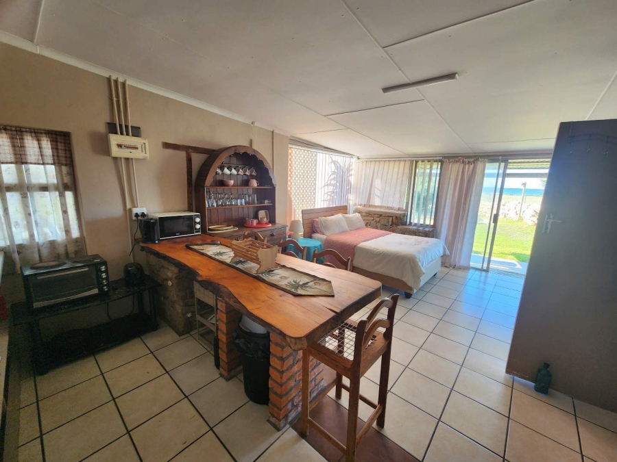 7 Bedroom Property for Sale in Gouritsmond Rural Western Cape